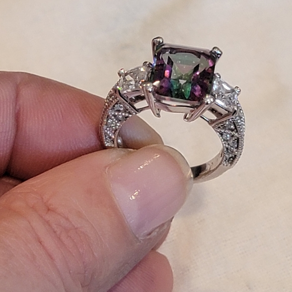 Rainbow Topaz Ring - Picture 3 of 7
